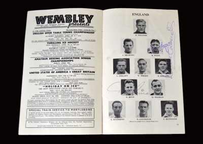 England v Scotland 02.04.1955 (Signed by Byrne Edwards and Revie)