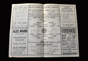 England v Wales 22.10.1939 (Lawton Debut, John Signature)